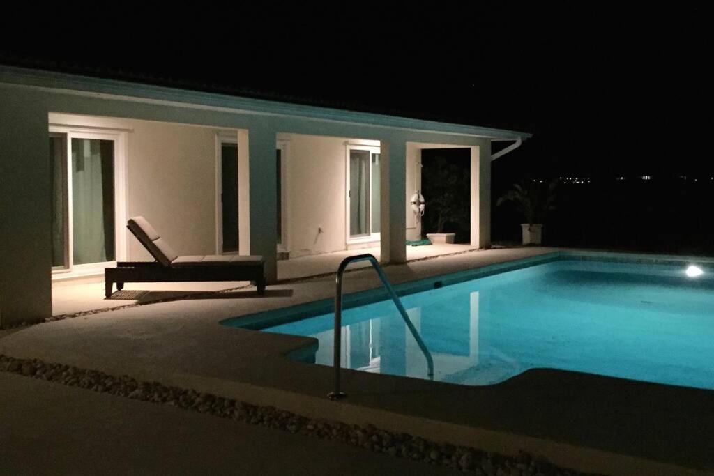 Perfecto'S Retreat- Luxury Cabin Villa St. Petersburg Esterno foto