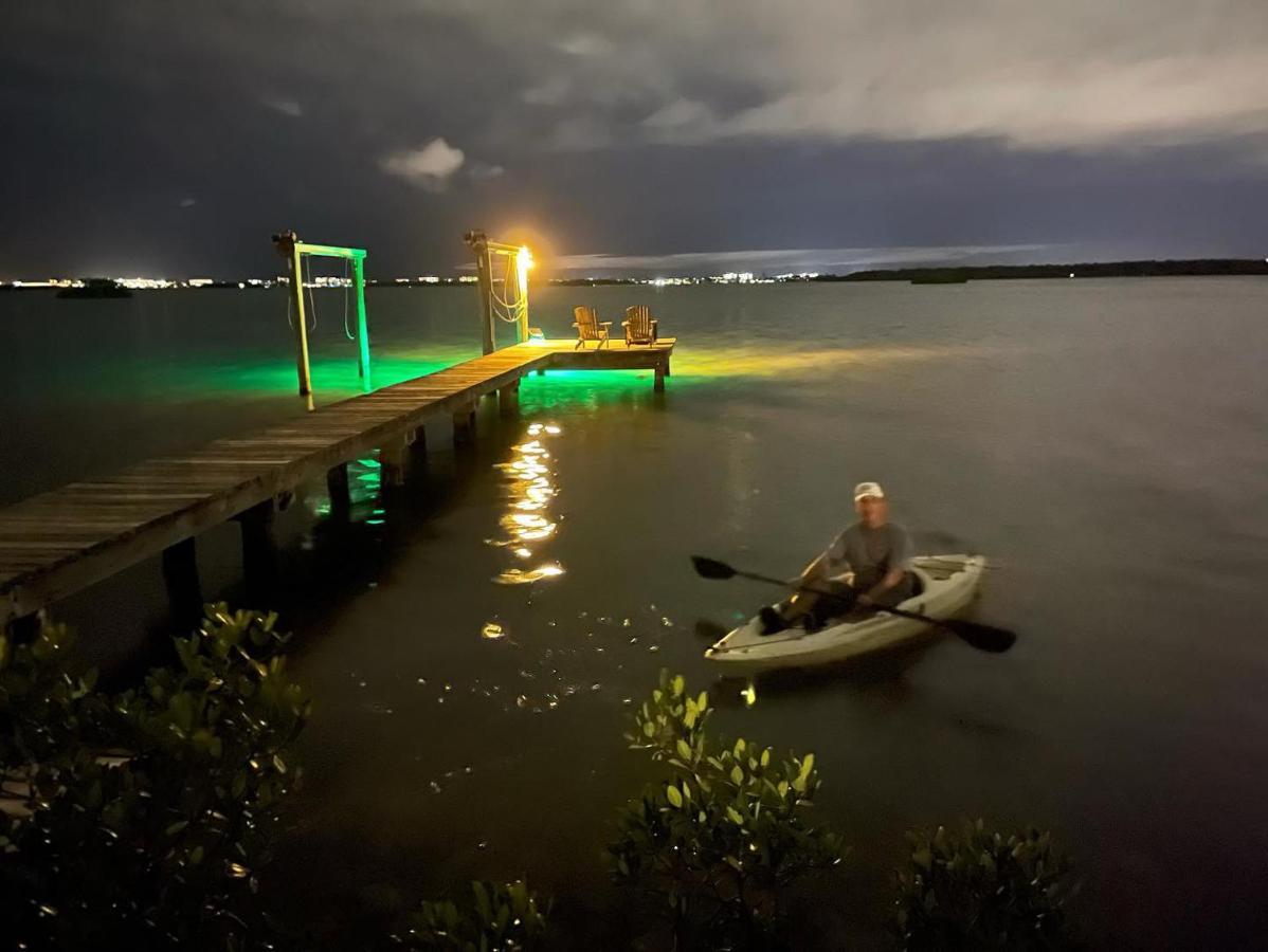 Perfecto'S Retreat- Luxury Cabin Villa St. Petersburg Esterno foto